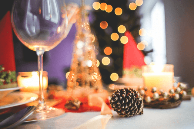 5 vánočních prohřešků, které škodí pleti - NAFIGATE Cosmetics